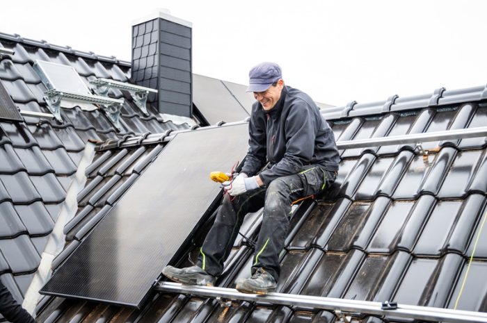 Balancing Quality and Cost: Finding Affordable Roofing Solutions